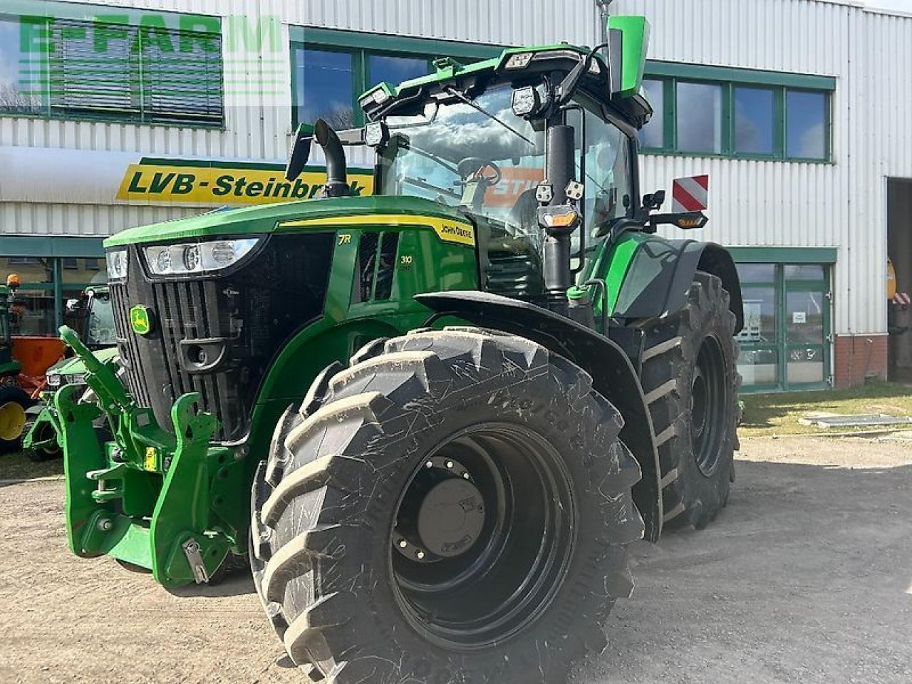 John Deere 7r310 - Traktors: foto 1 John Deere 7r310 - Traktors: foto 1