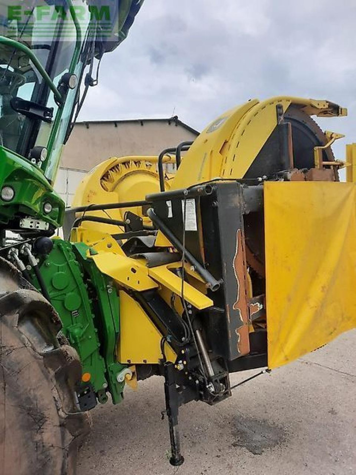 John Deere 8200i - Lopbarības kombains: foto 3 John Deere 8200i - Lopbarības kombains: foto 3
