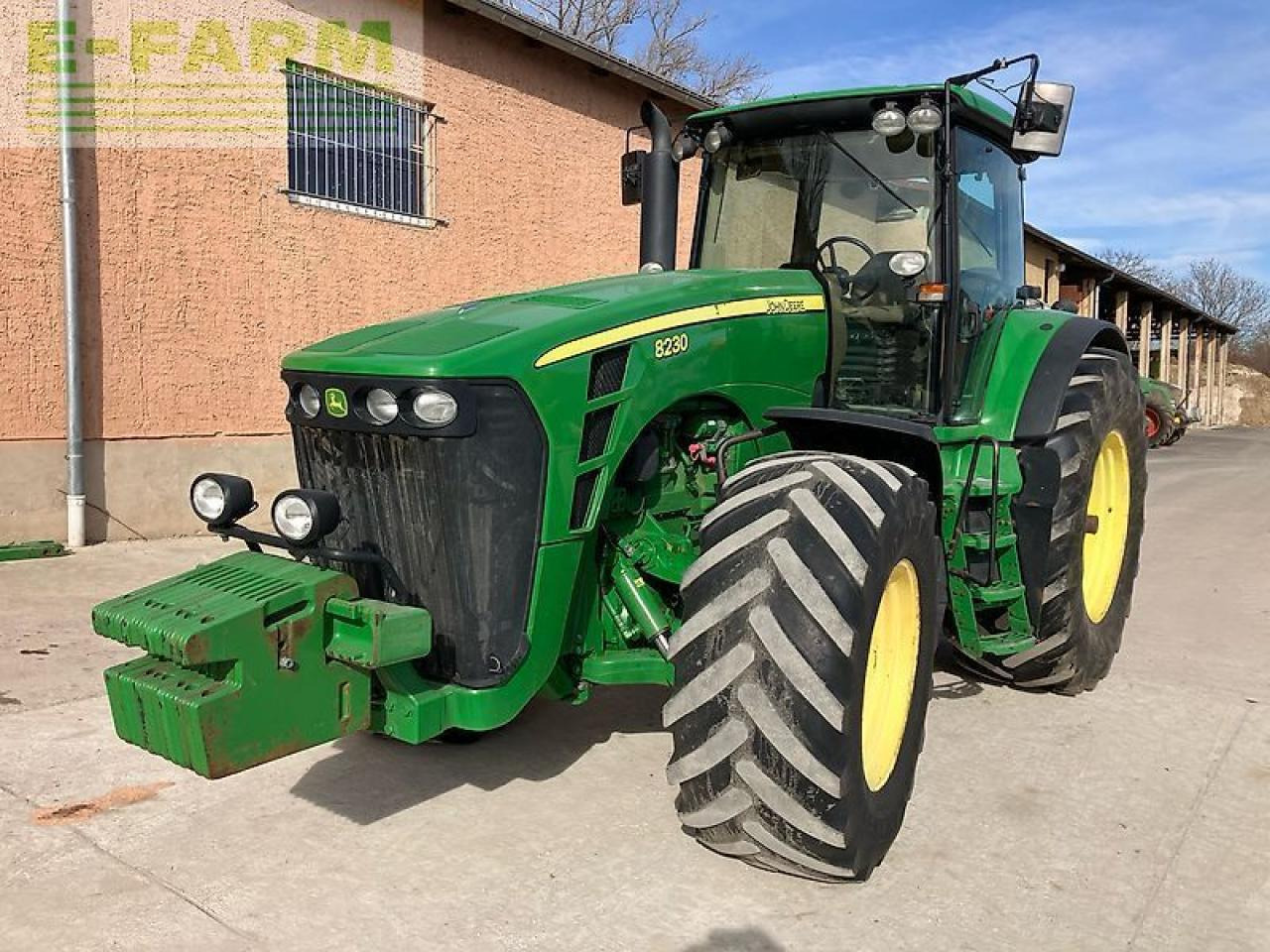 John Deere 8230 ils, powr shift - Traktors: foto 3 John Deere 8230 ils, powr shift - Traktors: foto 3