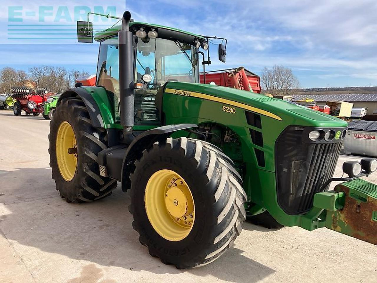 John Deere 8230 ils, powr shift - Traktors: foto 4 John Deere 8230 ils, powr shift - Traktors: foto 4