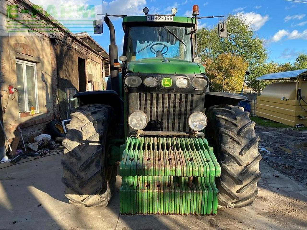 John Deere 8320 - Traktors: foto 2 John Deere 8320 - Traktors: foto 2