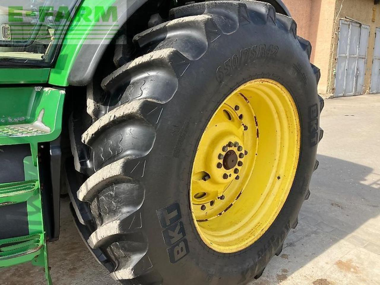 Traktors John Deere 8320 ils: foto 36