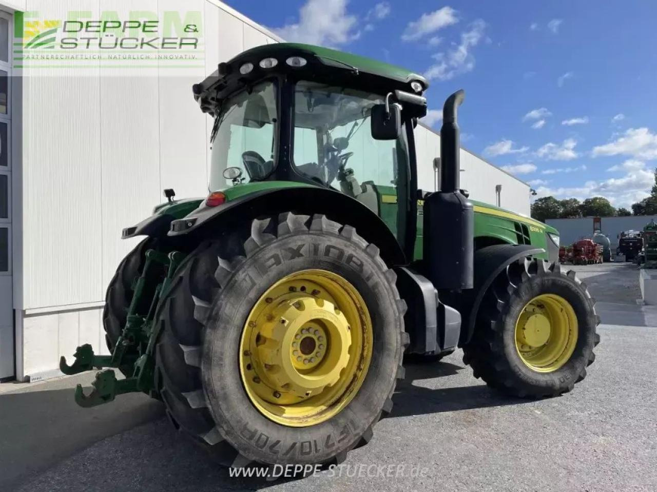 John Deere 8335r - Traktors: foto 2 John Deere 8335r - Traktors: foto 2