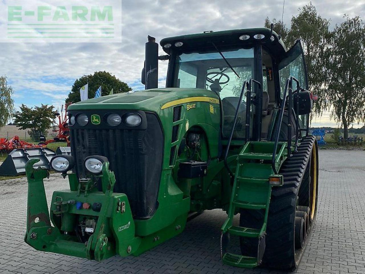 John Deere 8345 rt - Kāpurķēžu traktors: foto 1 John Deere 8345 rt - Kāpurķēžu traktors: foto 1
