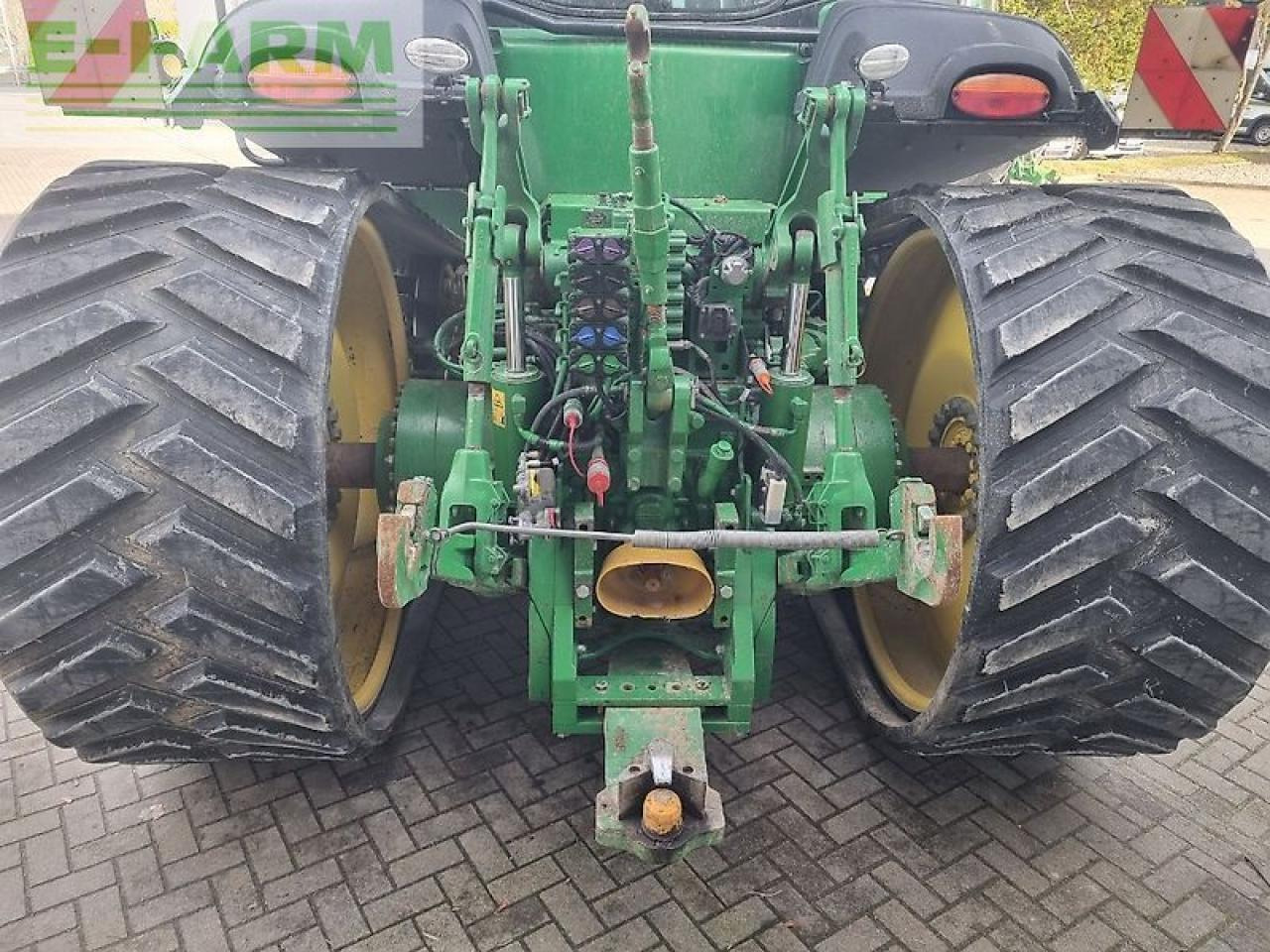 John Deere 8370rt my18 e23 40 - Kāpurķēžu traktors: foto 4 John Deere 8370rt my18 e23 40 - Kāpurķēžu traktors: foto 4