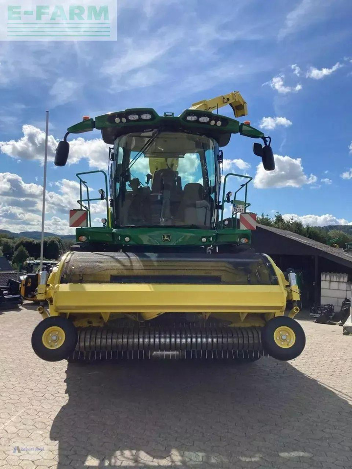 John Deere 8600 - Lopbarības kombains: foto 2 John Deere 8600 - Lopbarības kombains: foto 2