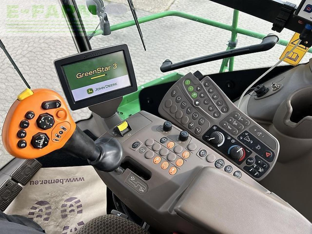 John Deere 8600i - Lopbarības kombains: foto 5 John Deere 8600i - Lopbarības kombains: foto 5