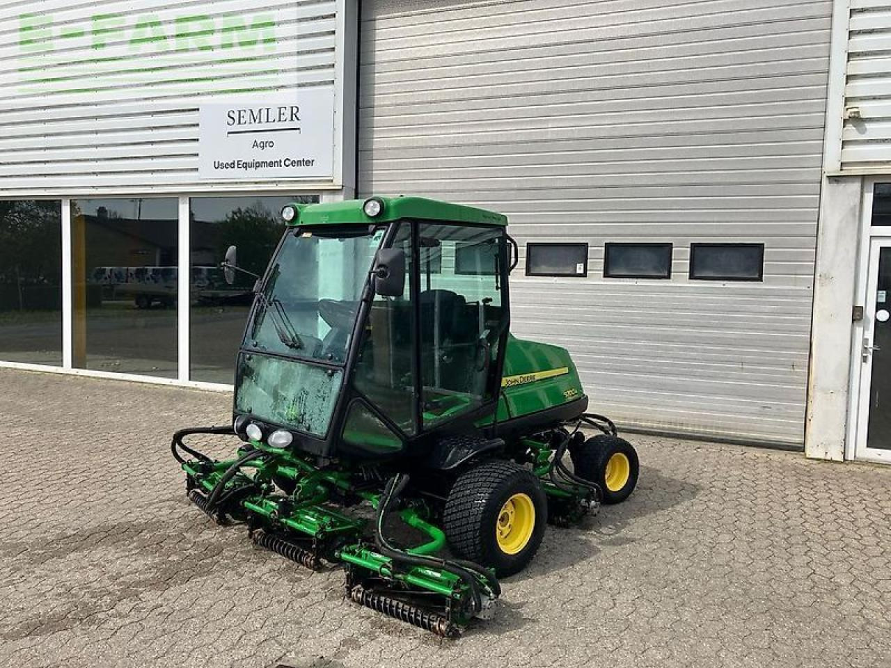 John Deere 8700 a - Lopbarības kombains: foto 2 John Deere 8700 a - Lopbarības kombains: foto 2