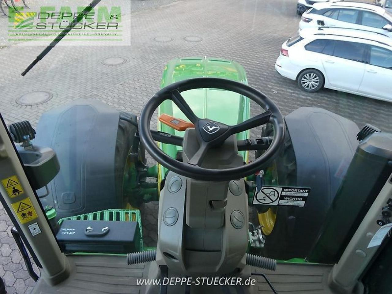 Traktors John Deere 8r 410: foto 16