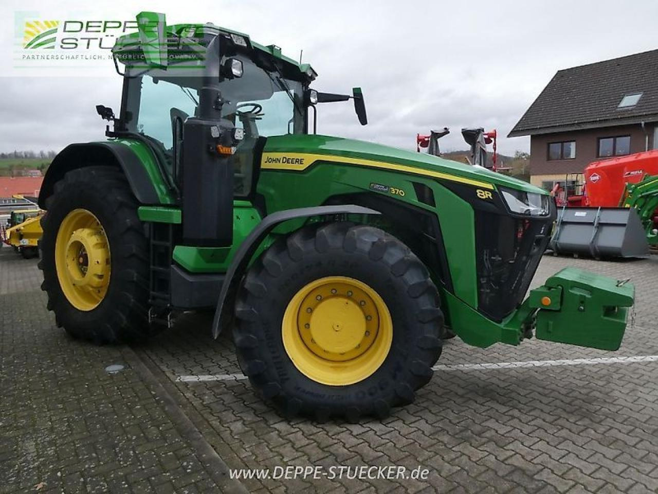 John Deere 8r370 autotrac - Traktors: foto 4 John Deere 8r370 autotrac - Traktors: foto 4