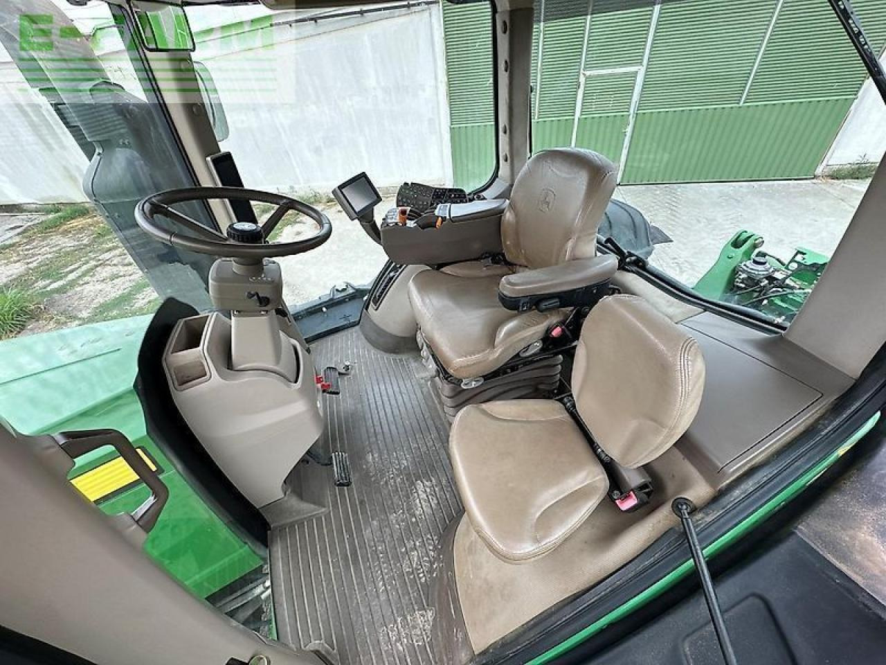 Kāpurķēžu traktors John Deere 9460rt: foto 32