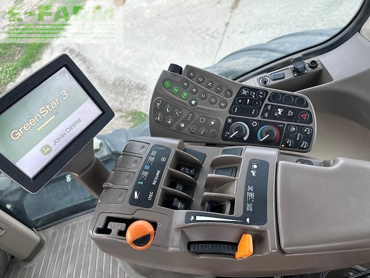 Kāpurķēžu traktors John Deere 9460rt: foto 33