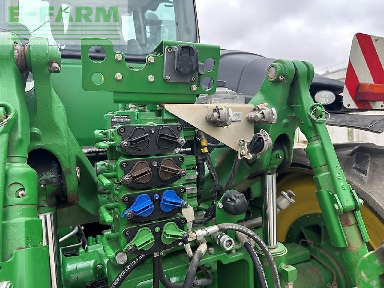 Kāpurķēžu traktors John Deere 9460rt: foto 19