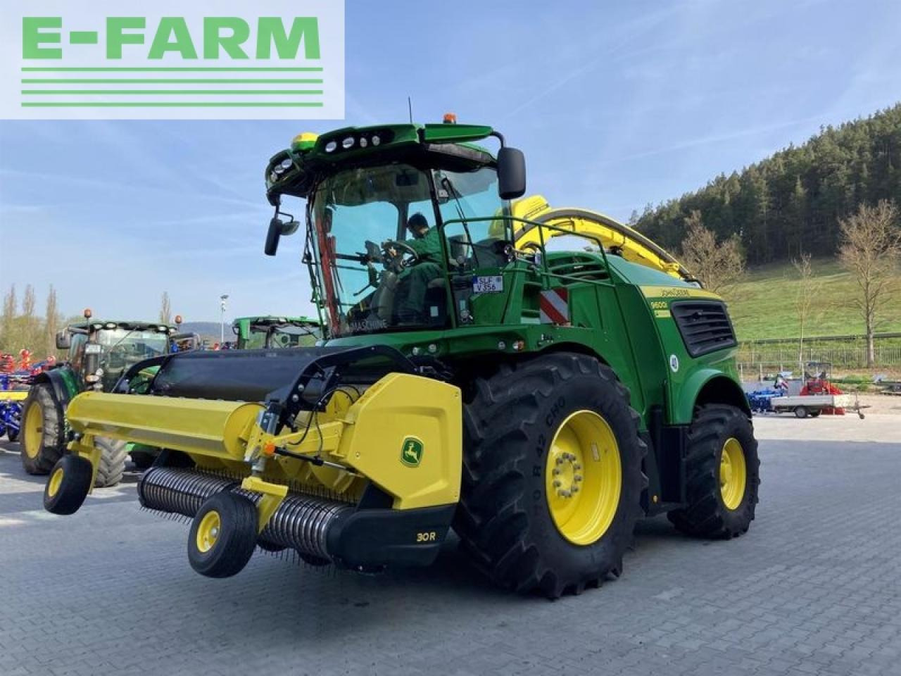 John Deere 9600i - Lopbarības kombains: foto 1 John Deere 9600i - Lopbarības kombains: foto 1