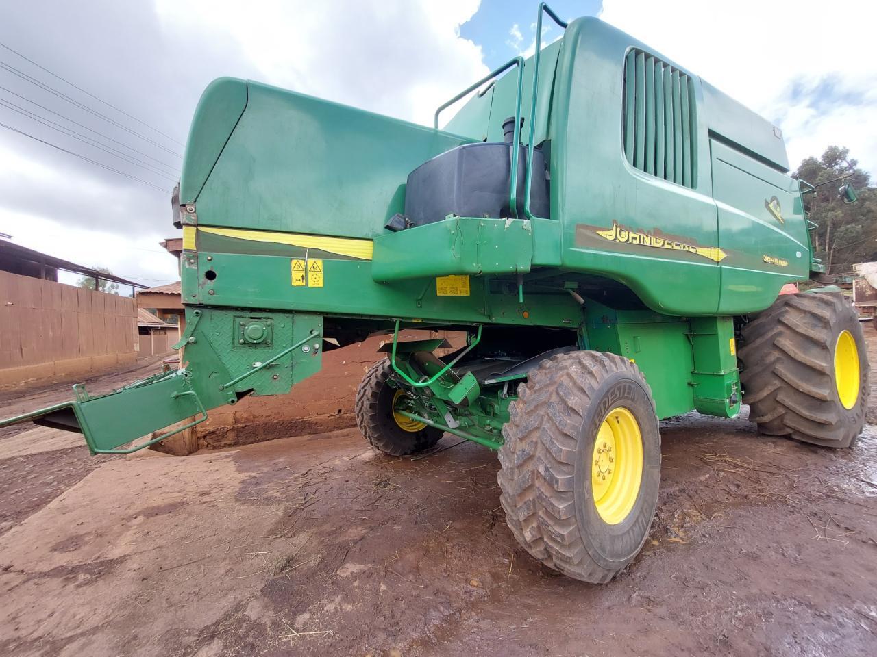 John Deere 9640WTS HillMaster - Labības kombains: foto 4 John Deere 9640WTS HillMaster - Labības kombains: foto 4