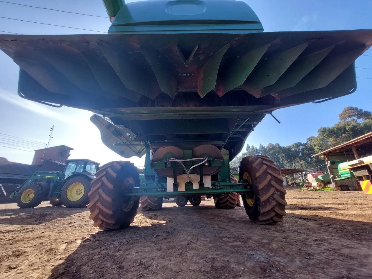John Deere 9680WTS HM - Labības kombains: foto 3 John Deere 9680WTS HM - Labības kombains: foto 3