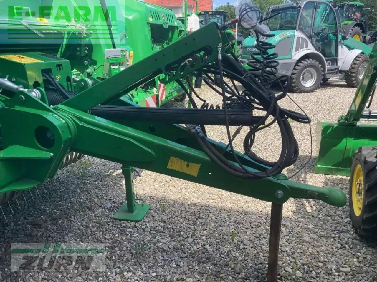 Kīpu prese John Deere c461r: foto 7