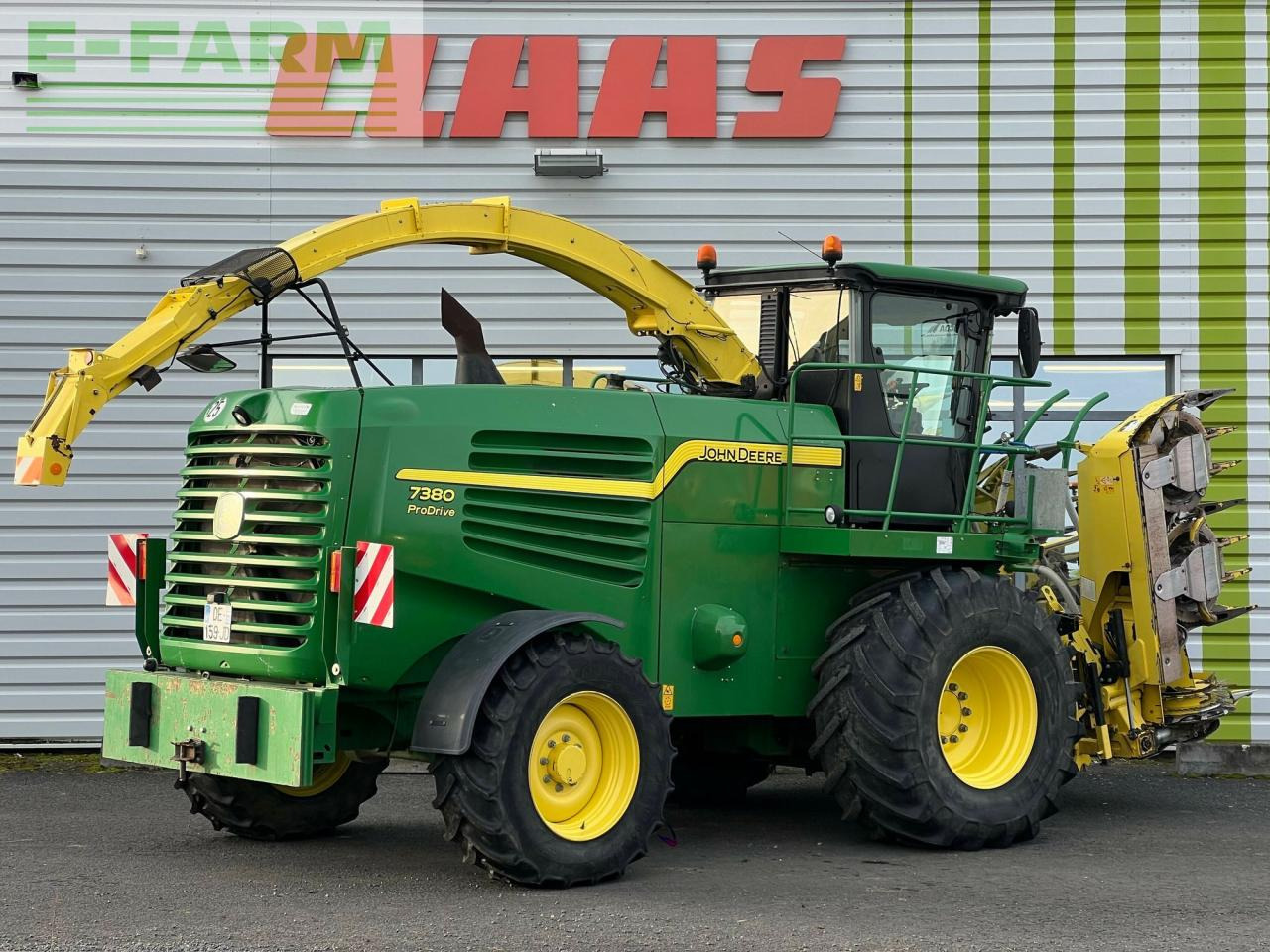 John Deere ensileuse j-d 7380 - Lopbarības kombains: foto 3 John Deere ensileuse j-d 7380 - Lopbarības kombains: foto 3