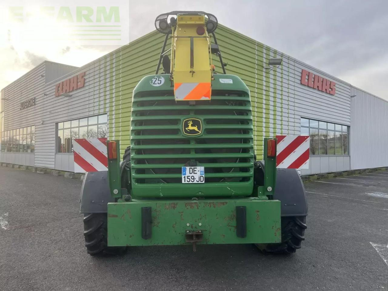 John Deere ensileuse j-d 7380 - Lopbarības kombains: foto 4 John Deere ensileuse j-d 7380 - Lopbarības kombains: foto 4