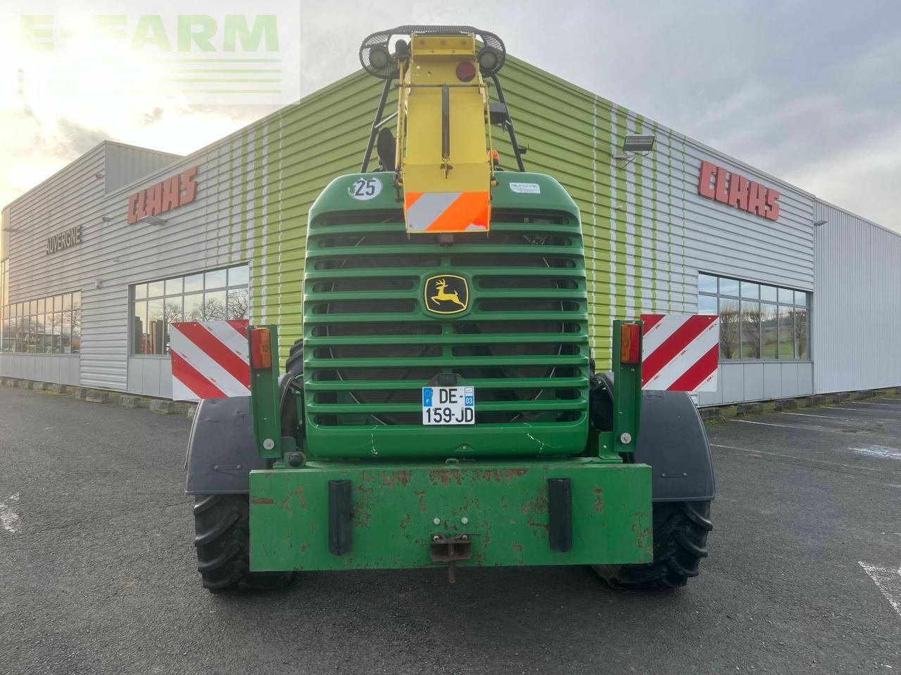 John Deere ensileuse j-d 7380 - Lopbarības kombains: foto 4 John Deere ensileuse j-d 7380 - Lopbarības kombains: foto 4