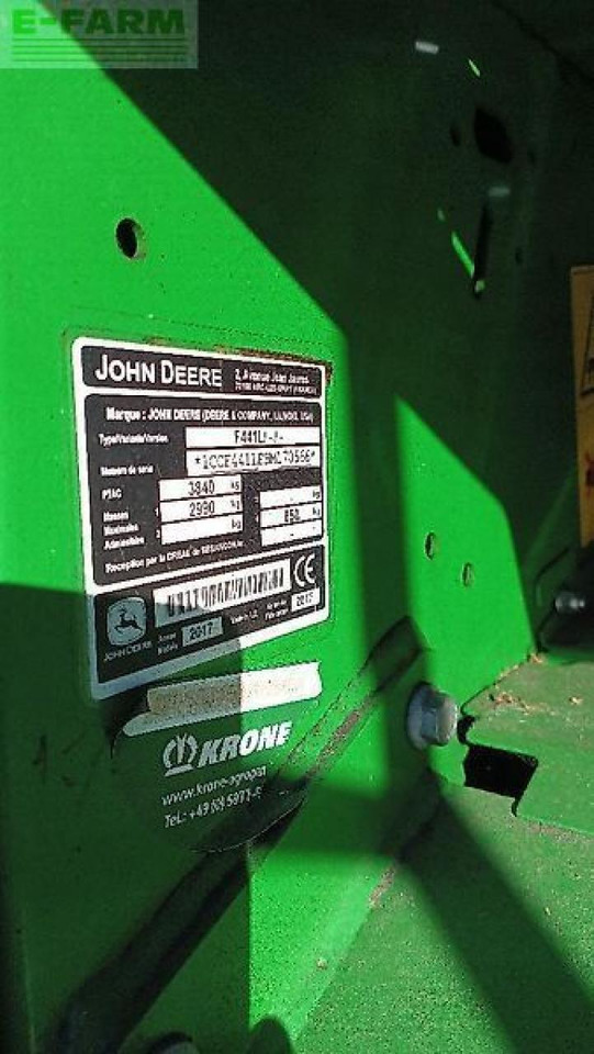 John Deere f441 m - Kīpu prese: foto 5 John Deere f441 m - Kīpu prese: foto 5