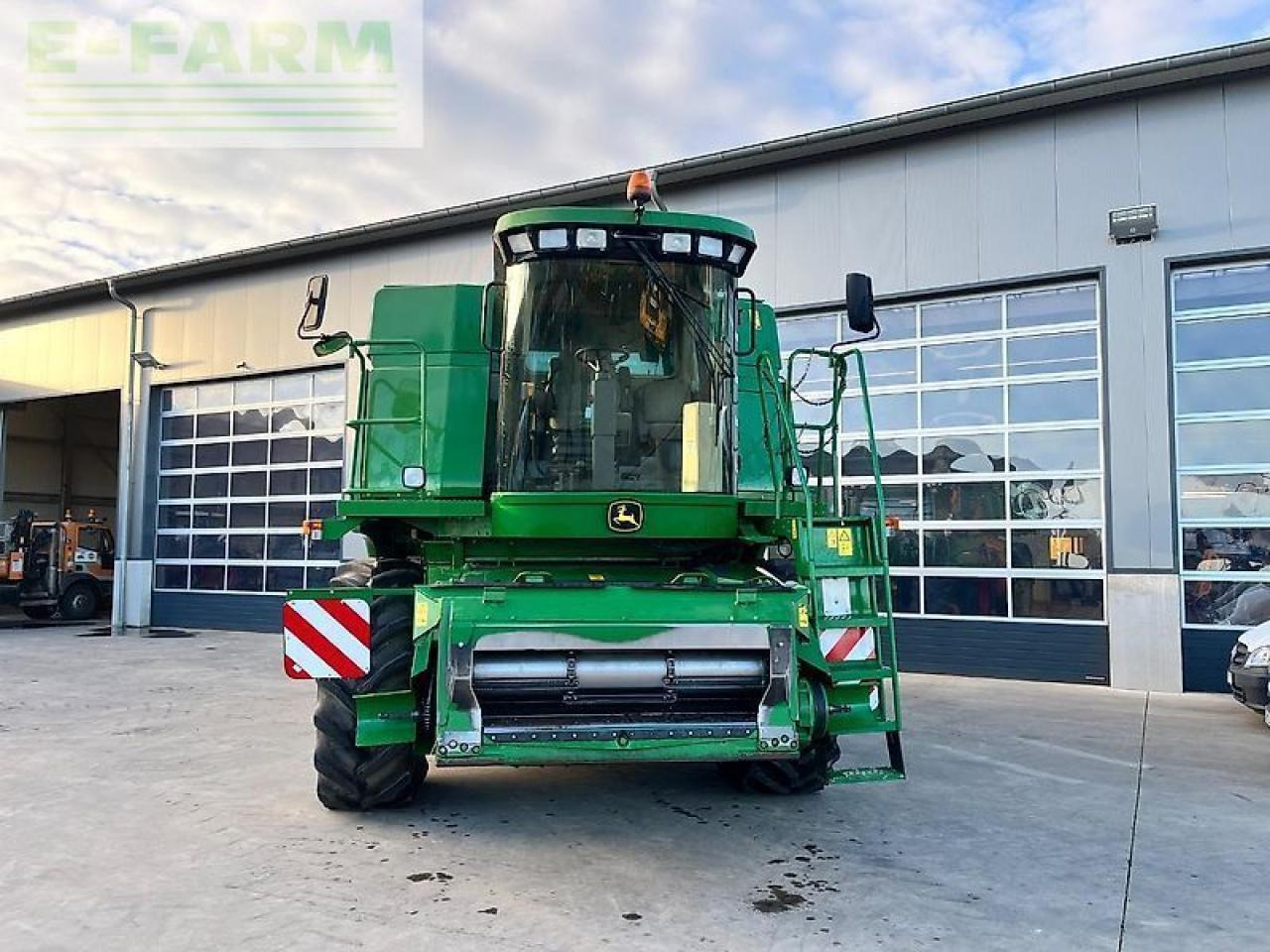 John Deere mähdrescher 9640 wts - Labības kombains: foto 3 John Deere mähdrescher 9640 wts - Labības kombains: foto 3
