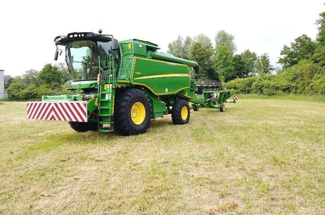John Deere mähdrescher t 550 i - Labības kombains: foto 2 John Deere mähdrescher t 550 i - Labības kombains: foto 2
