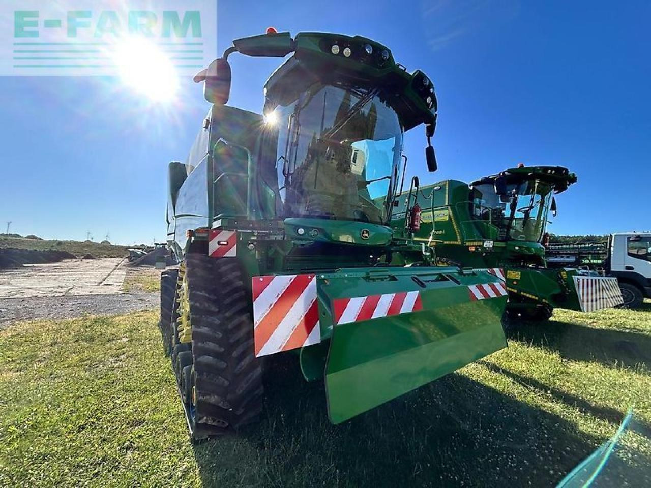 John Deere s780 - Labības kombains: foto 2 John Deere s780 - Labības kombains: foto 2