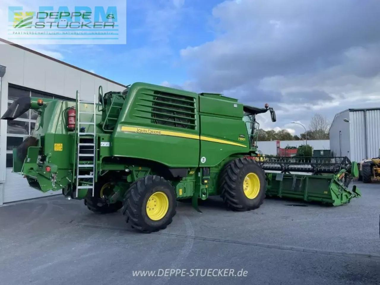 John Deere t550 mit 622r - Labības kombains: foto 2 John Deere t550 mit 622r - Labības kombains: foto 2