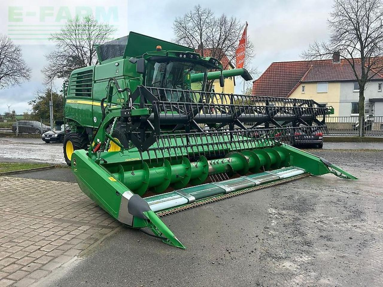 John Deere t560 + 722 premium flow - Labības kombains: foto 3 John Deere t560 + 722 premium flow - Labības kombains: foto 3