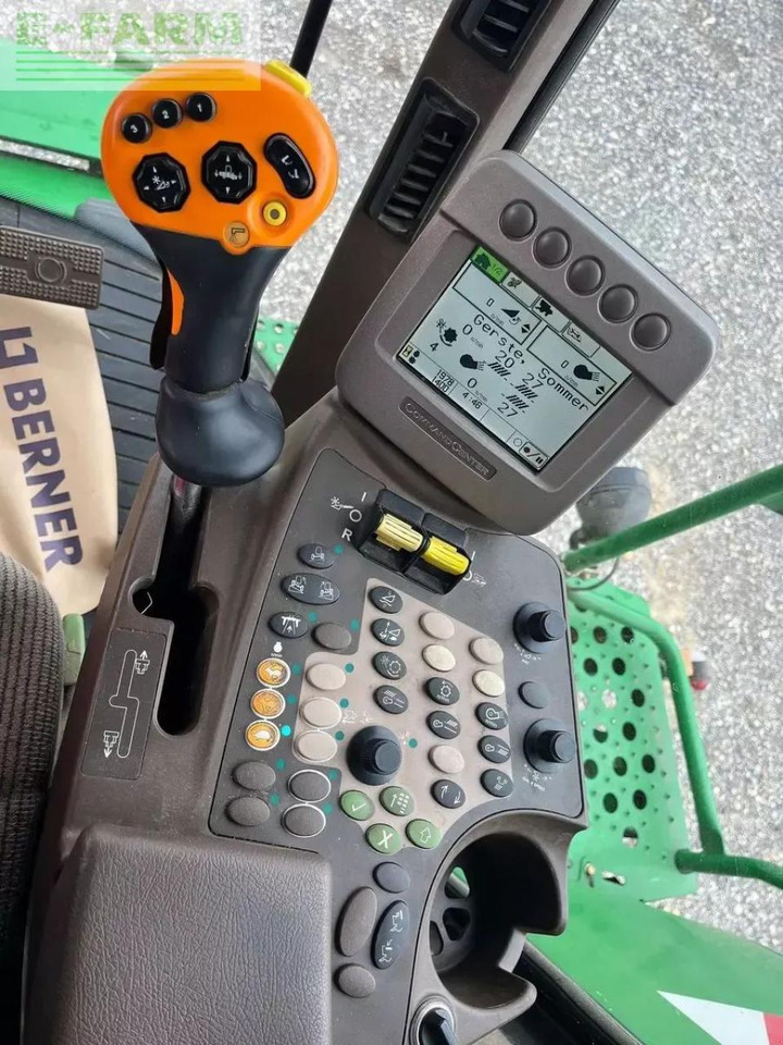 Labības kombains John Deere t560: foto 11