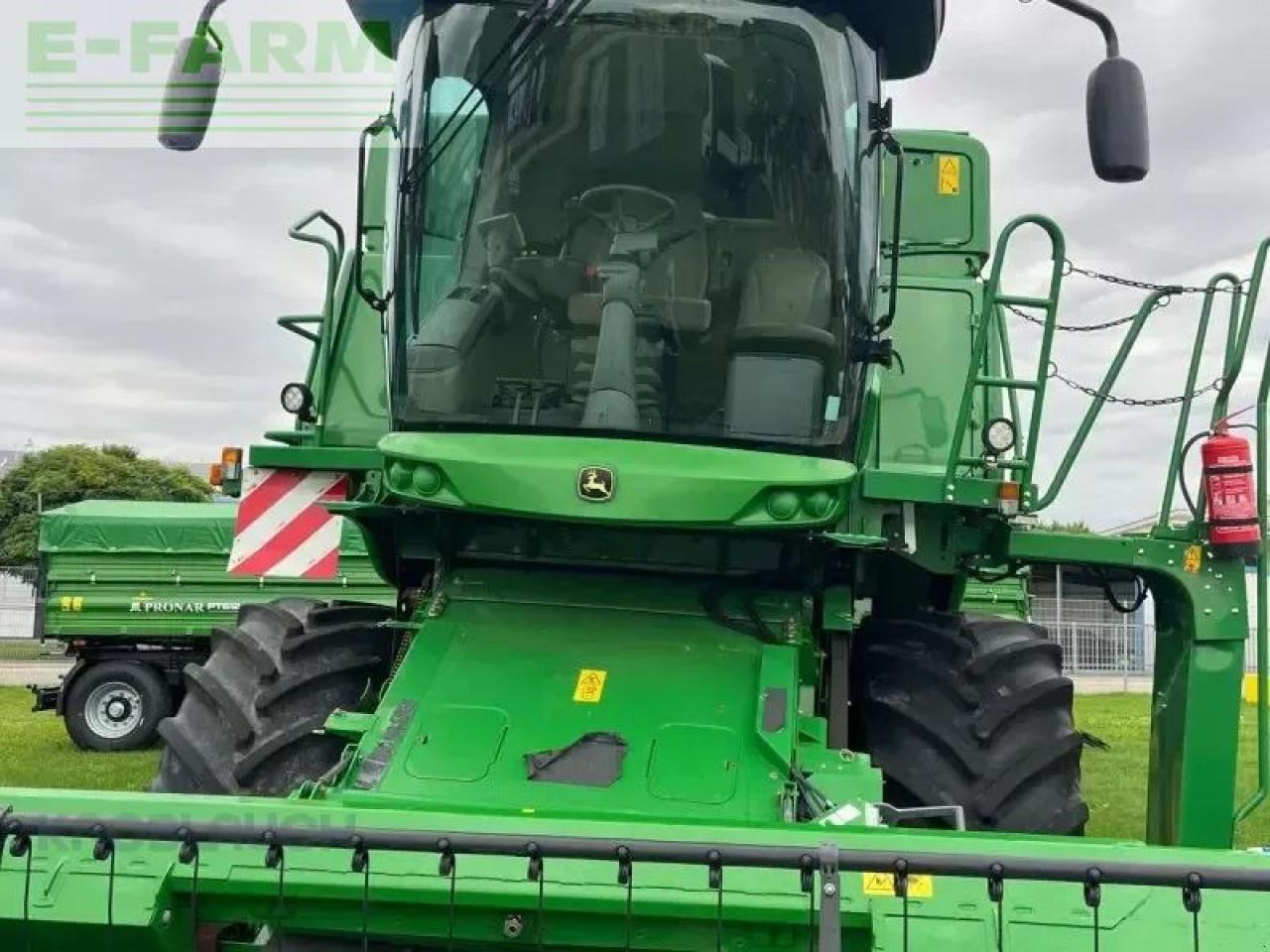 John Deere t560 hillmaster - Labības kombains: foto 1 John Deere t560 hillmaster - Labības kombains: foto 1