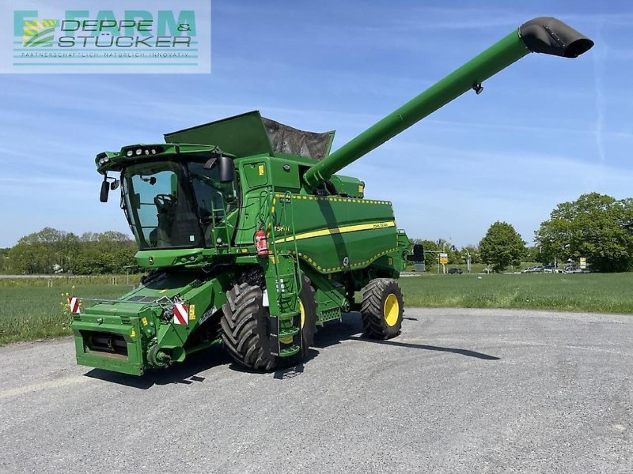 John Deere t560i hillmaster - Labības kombains: foto 1 John Deere t560i hillmaster - Labības kombains: foto 1