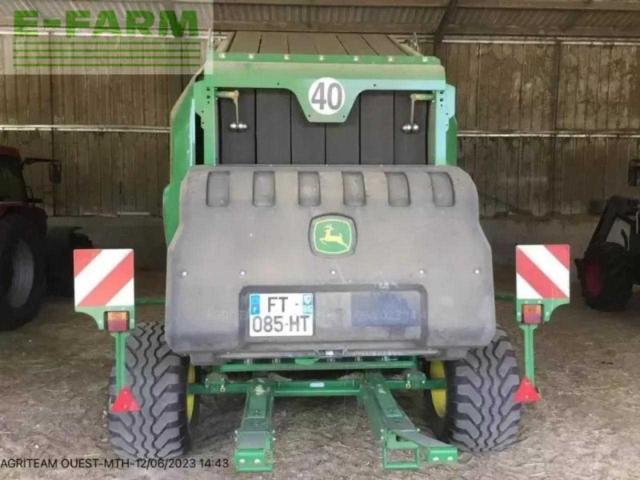 John Deere v461m - Kīpu prese: foto 2 John Deere v461m - Kīpu prese: foto 2