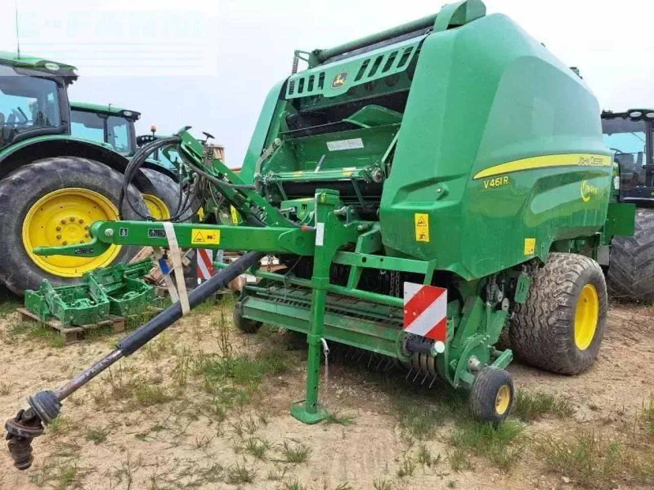 John Deere v461r - Kīpu prese: foto 2 John Deere v461r - Kīpu prese: foto 2