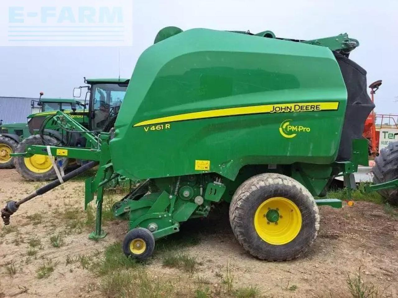 John Deere v461r - Kīpu prese: foto 1 John Deere v461r - Kīpu prese: foto 1