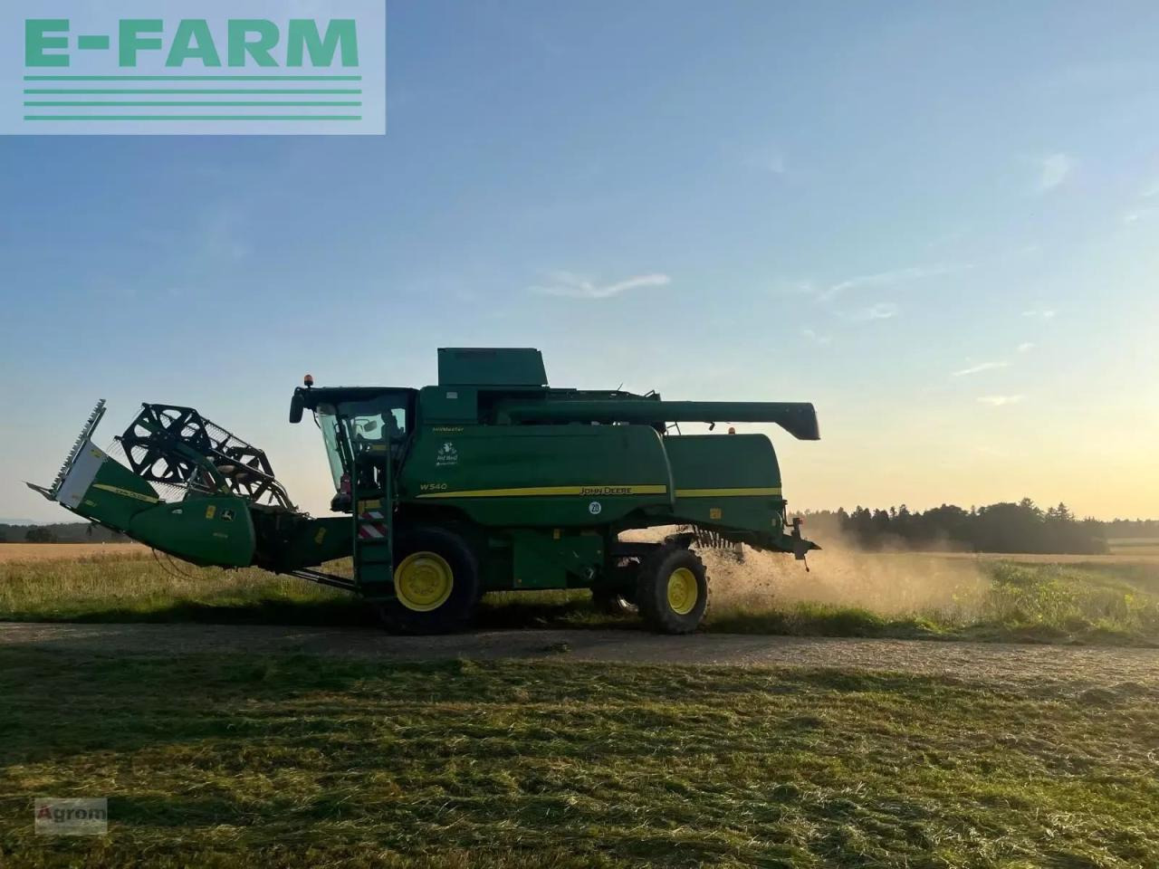 John Deere w 540 hm - Labības kombains: foto 2 John Deere w 540 hm - Labības kombains: foto 2