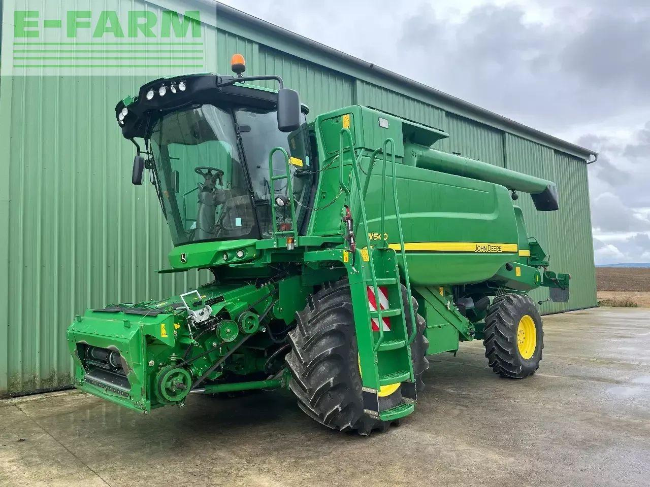 John Deere w540 - Labības kombains: foto 1 John Deere w540 - Labības kombains: foto 1