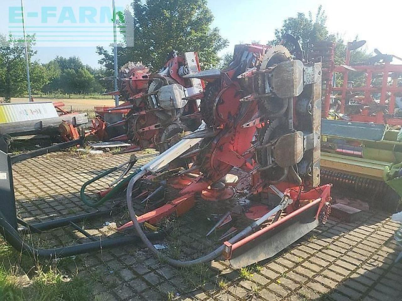 Kemper 390 plus - Lopbarības kombaina papildaprīkojums: foto 3 Kemper 390 plus - Lopbarības kombaina papildaprīkojums: foto 3