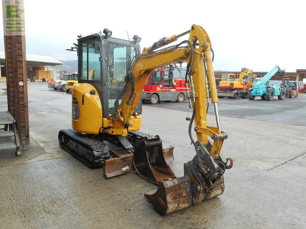 Komatsu pc 26mr-3 ( 2.710kg ) mit powertilt - Mini-ekskavators: foto 5 Komatsu pc 26mr-3 ( 2.710kg ) mit powertilt - Mini-ekskavators: foto 5