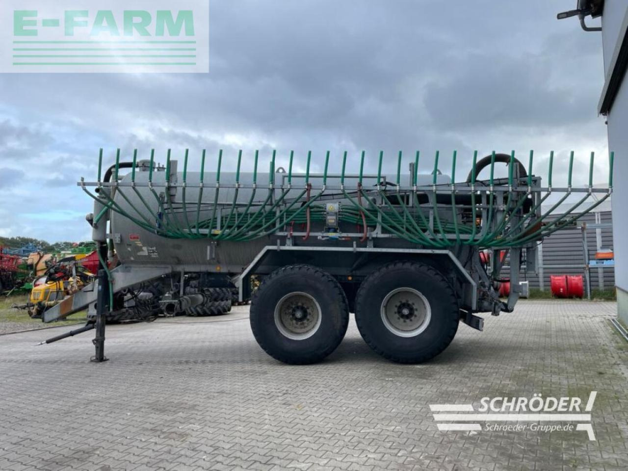 Kotte vt 20000 - Šķidrmēslu muca: foto 4 Kotte vt 20000 - Šķidrmēslu muca: foto 4