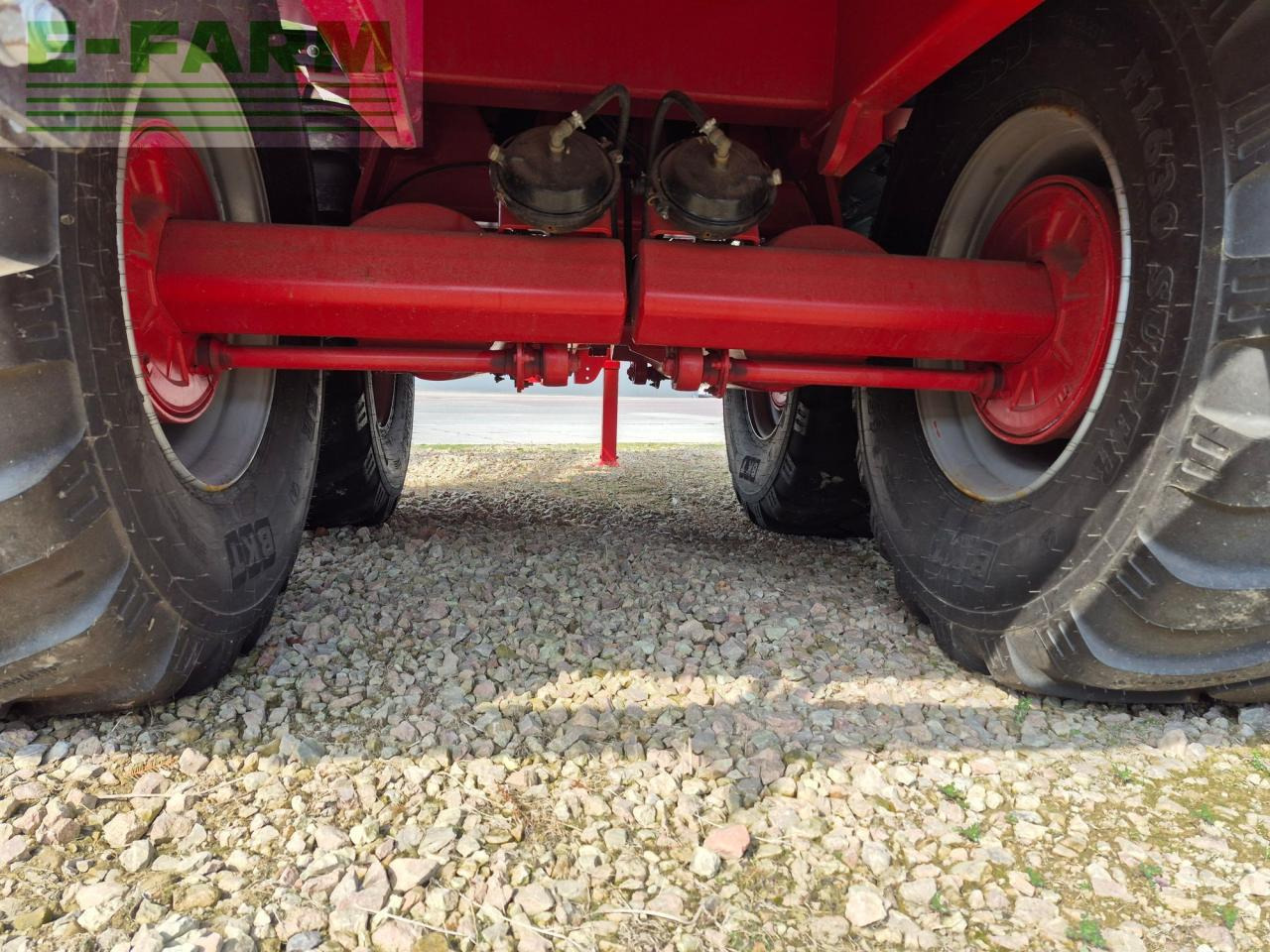 Krampe HD550 Carrier - Lauksaimniecības piekabe-pašizgāzējs: foto 5 Krampe HD550 Carrier - Lauksaimniecības piekabe-pašizgāzējs: foto 5
