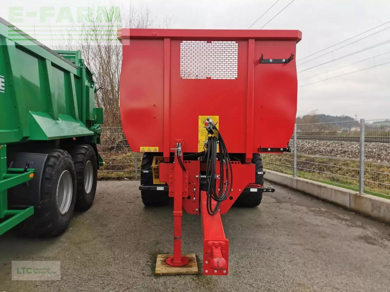 Krampe big body 540 - Lauksaimniecības piekabe-pašizgāzējs: foto 5 Krampe big body 540 - Lauksaimniecības piekabe-pašizgāzējs: foto 5