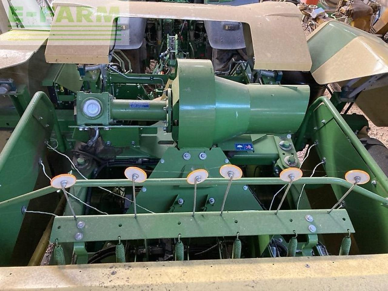 Kīpu prese Krone big pack 1270 vc: foto 13