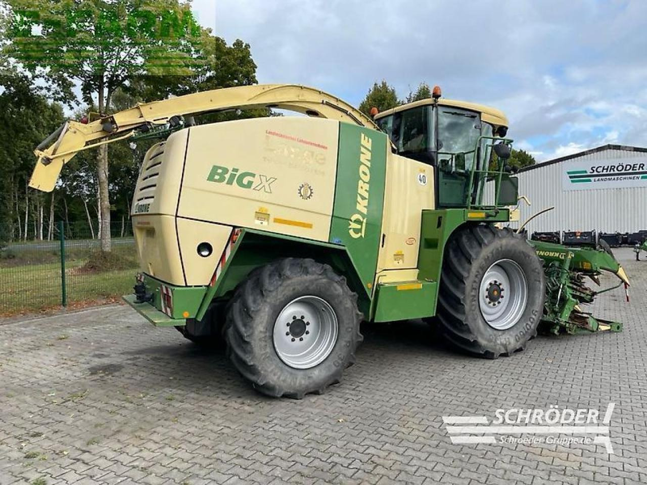Krone big x 700 + easycollect 903 + easyflow - Lopbarības kombains: foto 3 Krone big x 700 + easycollect 903 + easyflow - Lopbarības kombains: foto 3