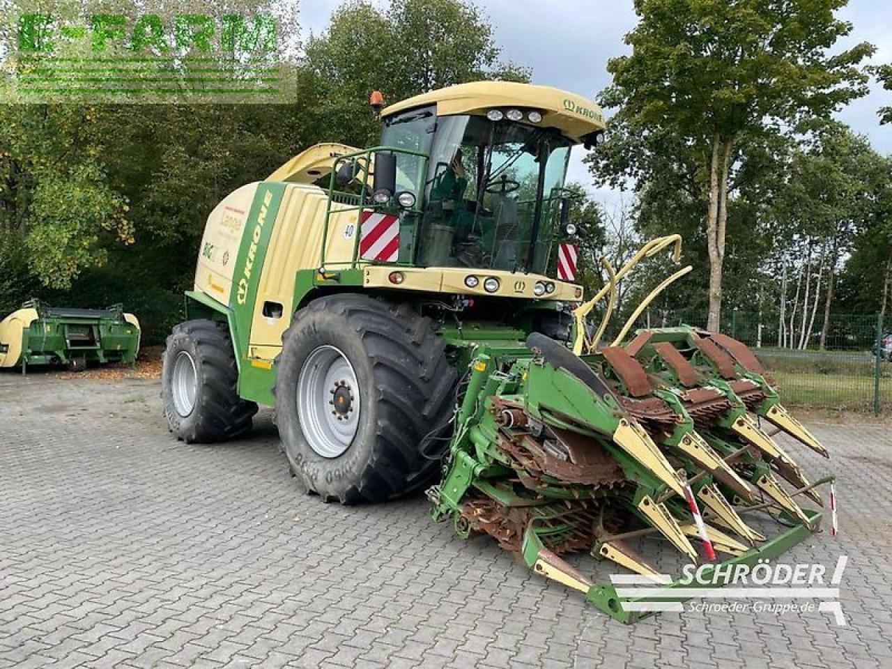 Krone big x 700 + easycollect 903 + easyflow - Lopbarības kombains: foto 2 Krone big x 700 + easycollect 903 + easyflow - Lopbarības kombains: foto 2