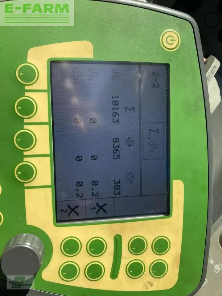 Krone comprima cv 150 xc - Kīpu prese: foto 2 Krone comprima cv 150 xc - Kīpu prese: foto 2