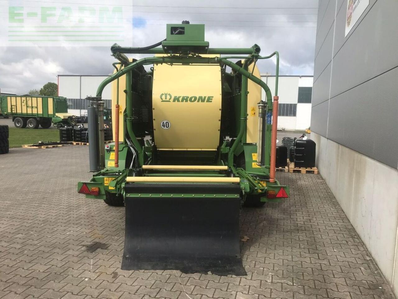 Krone comprima cv 150xc - Kīpu prese: foto 4 Krone comprima cv 150xc - Kīpu prese: foto 4