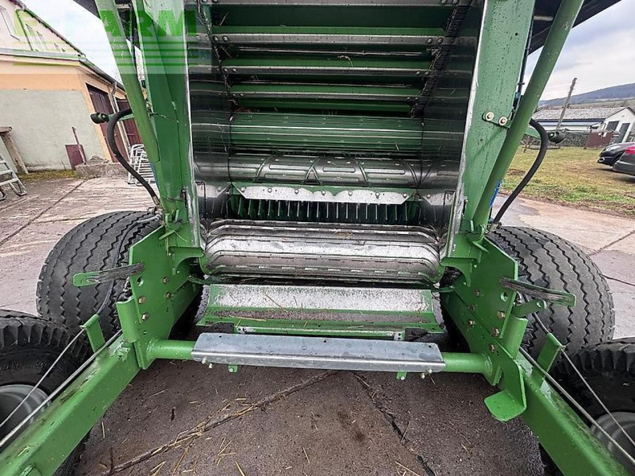 Krone comprima f 155 - Kīpu prese: foto 3 Krone comprima f 155 - Kīpu prese: foto 3