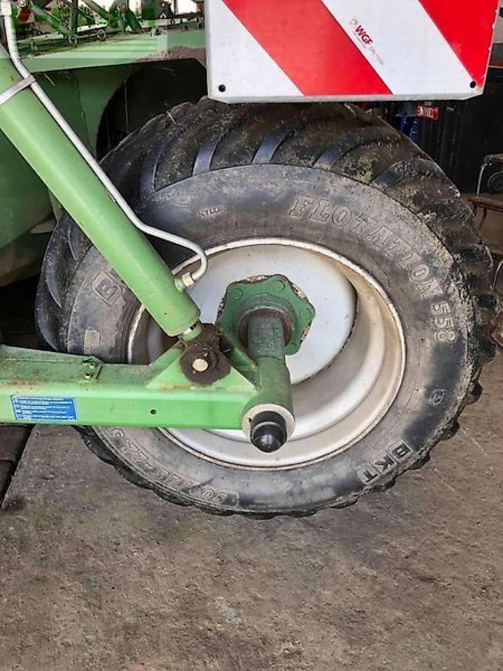 Krone easy cut 6210 cv - Pļāvējs: foto 5 Krone easy cut 6210 cv - Pļāvējs: foto 5